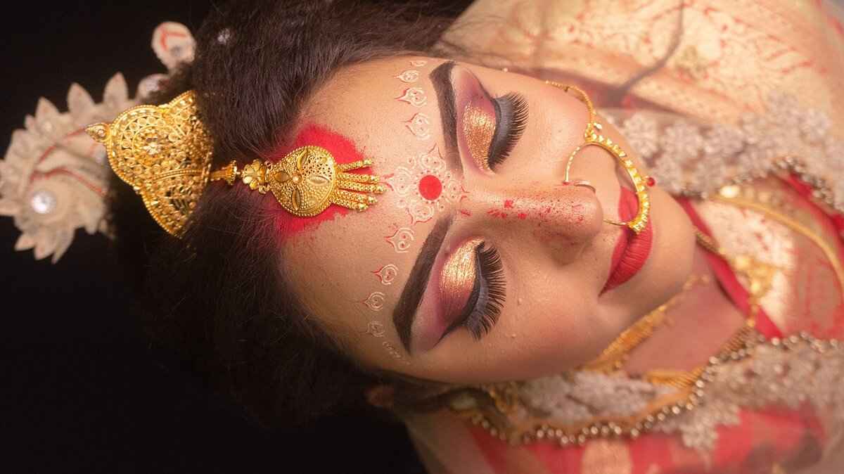 Conclusion: The Timeless Charm of Bengali Sarees