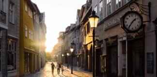 Yatai Culture: Exploring Fukuoka’s Street Food Stalls Yatai Culture: Exploring Fukuoka’s Street Food Stalls