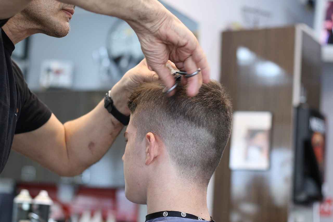 Styling Tips for 1 Inch Haircuts