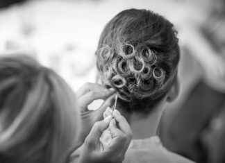 1920s Style Haircuts: Classic Vintage Haircuts That Are Making a Comeback 1920s Style Haircuts: Classic Vintage Haircuts That Are Making a Comeback