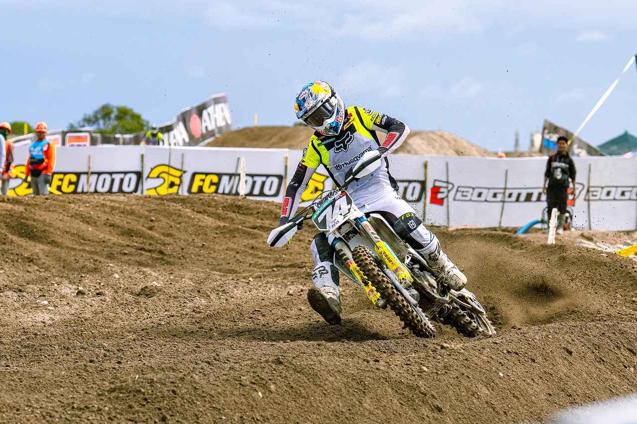 Safety Ratings and Features