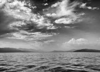 30-Day Water Fast: What Happens When You Fast for a Month? 30-Day Water Fast: What Happens When You Fast for a Month?