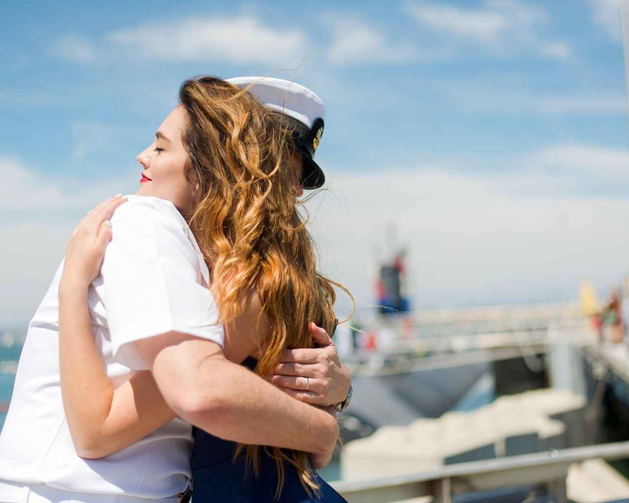 5StarsStocks.com Military Picks: What Investors Need to Know 6 How to Choose the Right Military Stocks