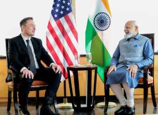 Indian Imports in New York  A Guide to Authentic Clothing, Gifts, and More Indian Imports in New York A Guide to Authentic Clothing, Gifts, and More