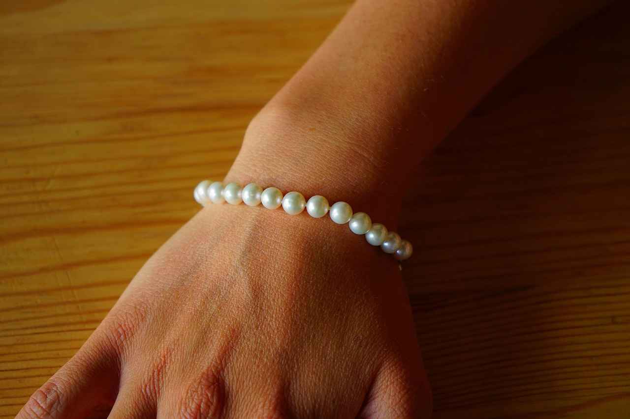 What Are Akoya Pearls?