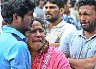 Angry kin question wall integrity in Simhachalam tragedy angry-kin-question-wall-integrity-in-simhachalam-tragedy