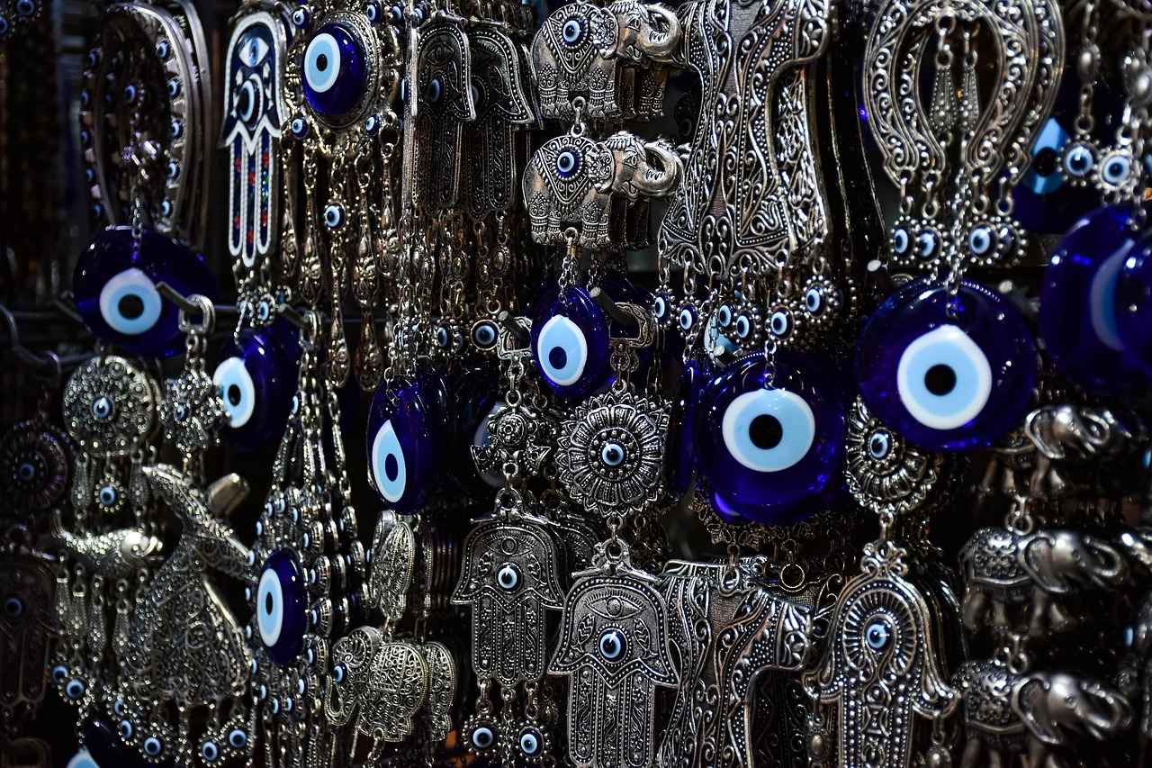 Where to Buy Antique Pearl Necklaces