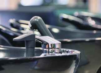 Are Cheap Hair Transplant Clinics Worth the Risk? Are Cheap Hair Transplant Clinics Worth the Risk?