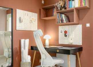 Beautiful Bed Back Design Wooden Inspirations for a Classy Look Beautiful Bed Back Design Wooden Inspirations for a Classy Look