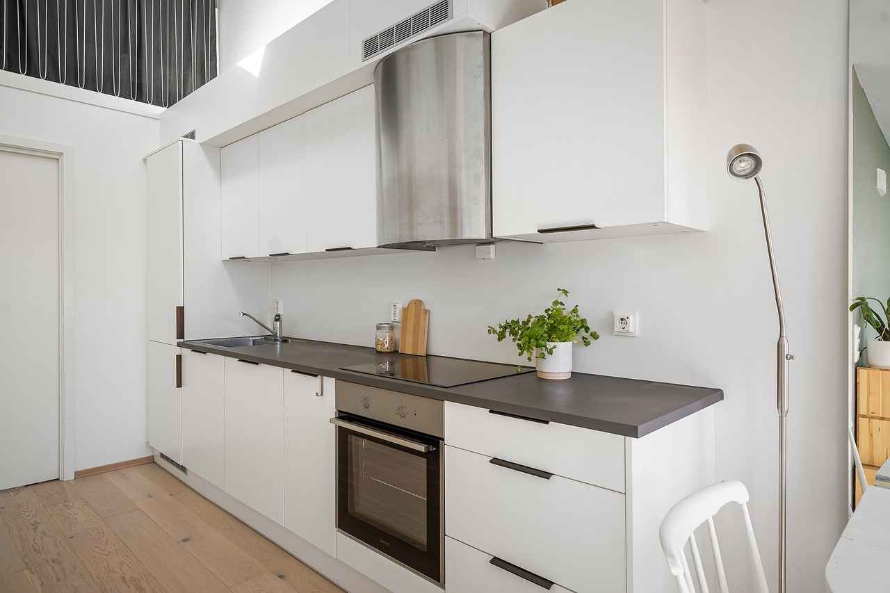 7. Maintenance Tips for Wooden Beds