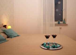 Bed Back Wall Design: Enhance Your Bedroom Aesthetics with Style Bed Back Wall Design: Enhance Your Bedroom Aesthetics with Style