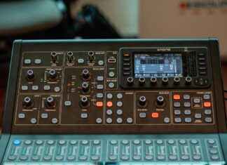 Best Acoustic Room Dividers vs. Soundproof Panels: Do They Work? Best Acoustic Room Dividers vs. Soundproof Panels: Do They Work?