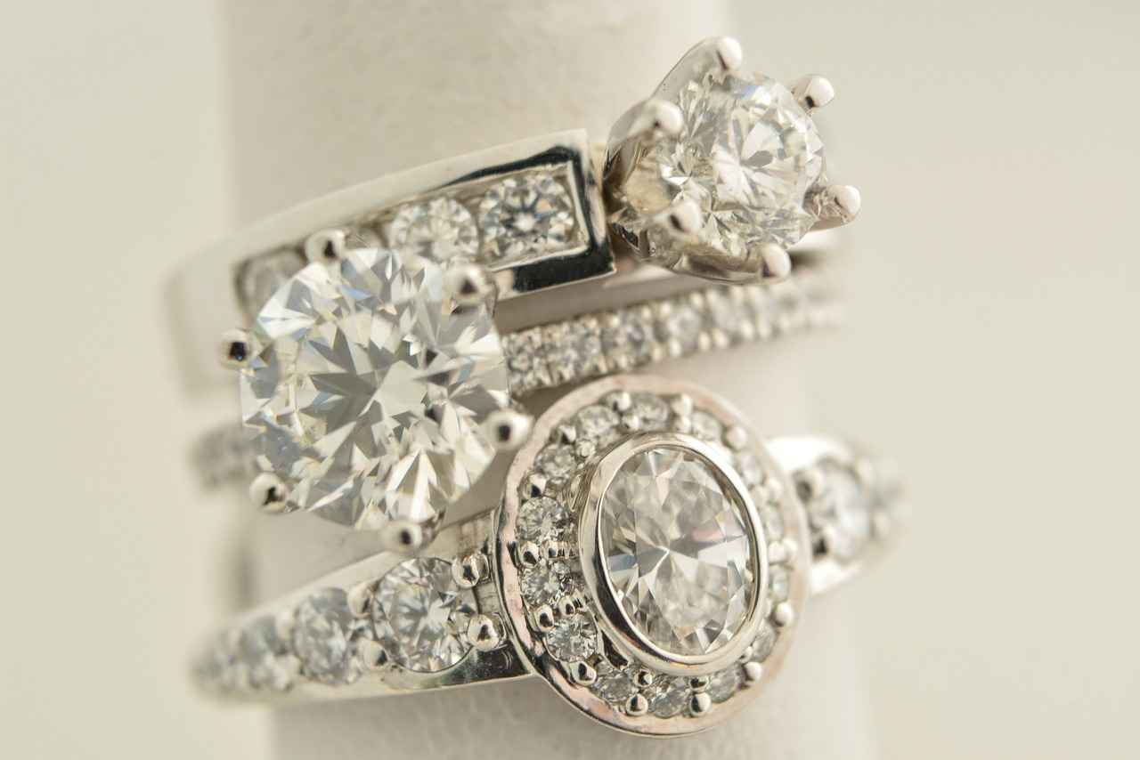 Best DIY Jewelry Cleaning Solutions You Can Make at Home 3 How to Make a Simple Baking Soda Paste