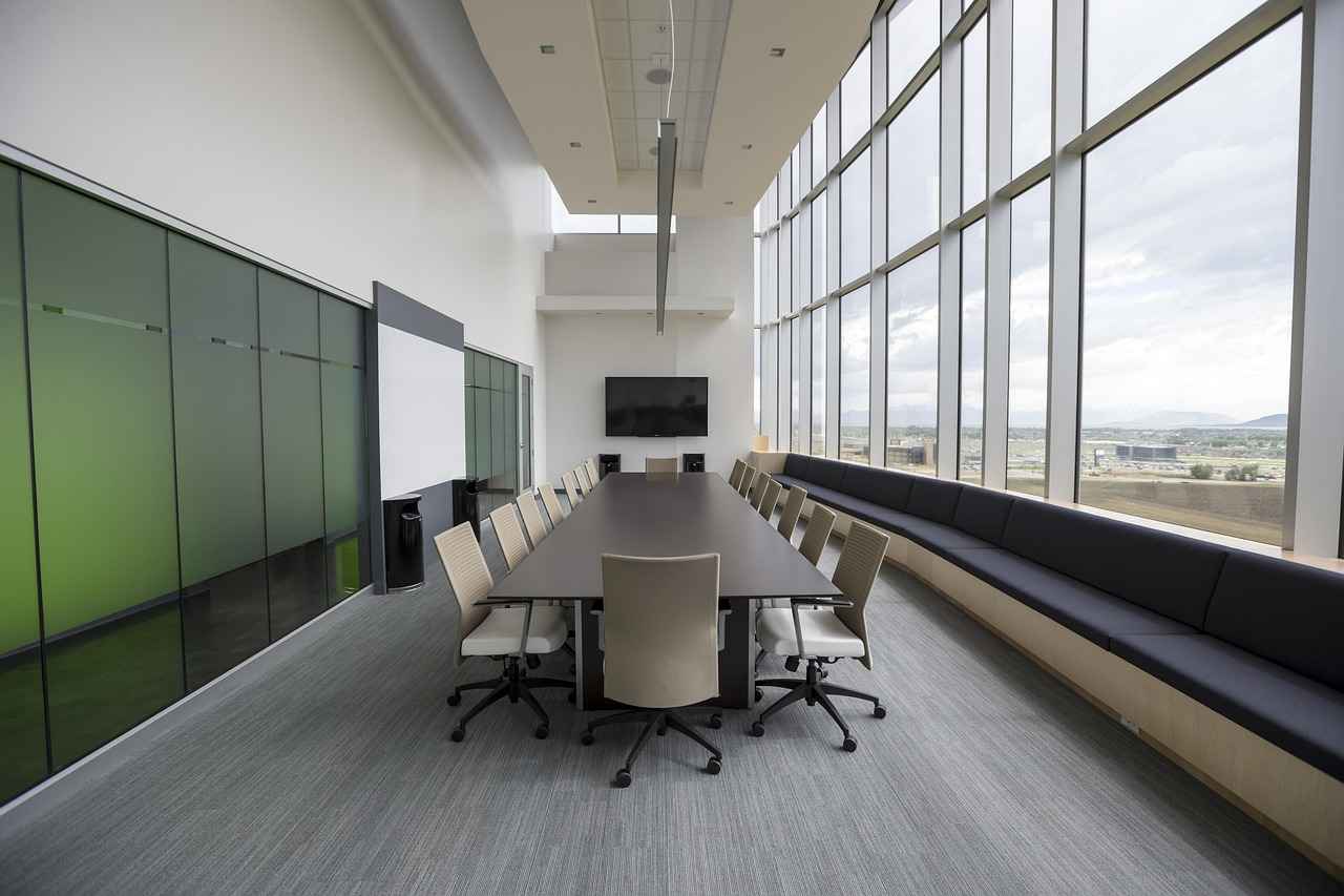 Best Multi-Functional Room Dividers That Double as Storage 3 Top Materials Used in Room Dividers