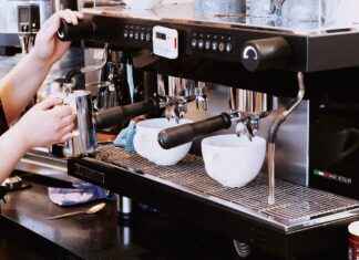 Best Portable Coffee Makers for Road Trips Best Portable Coffee Makers for Road Trips