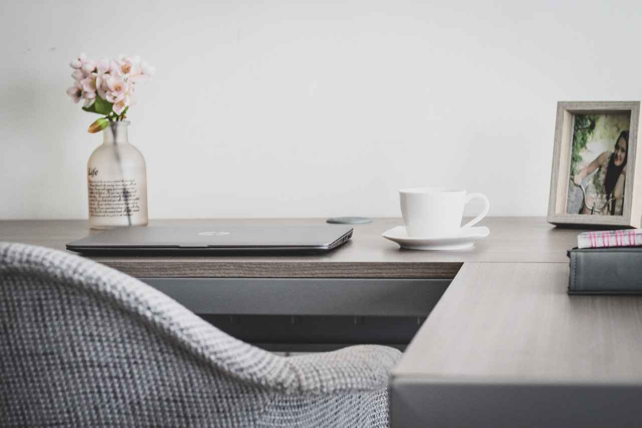 Best Smart Home Devices for Families with Young Children 9 9. Smart Home Hubs