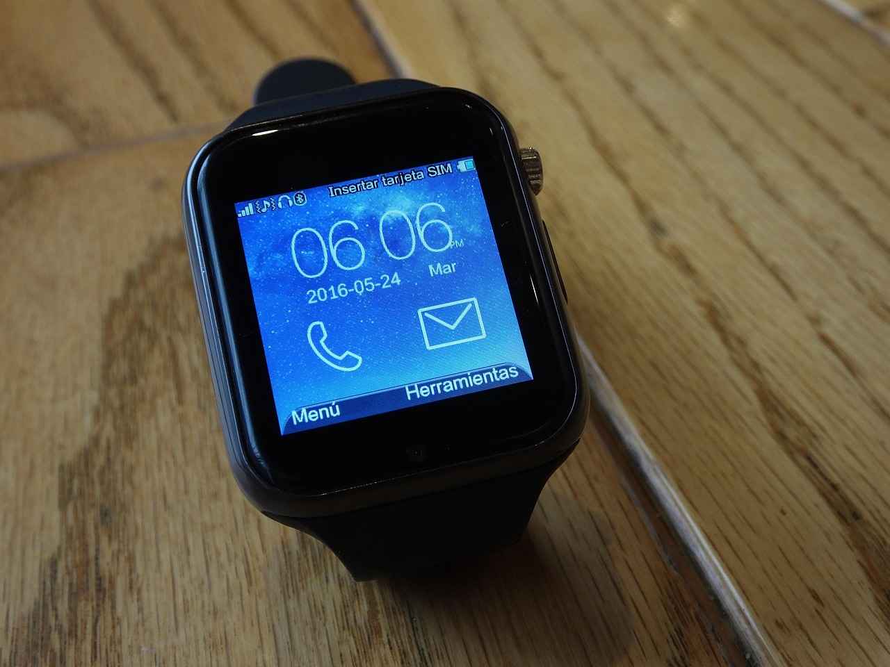 Comparing Smart Watch Operating Systems