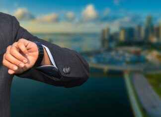 Best Smartwatches for Men: Style, Features, and Performance Best Smartwatches for Men: Style, Features, and Performance