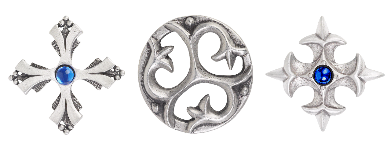 Best Spring Jewelry Trends for a Fresh, Chic Look 1 What Are the Top Jewelry Colors for Spring 2024?