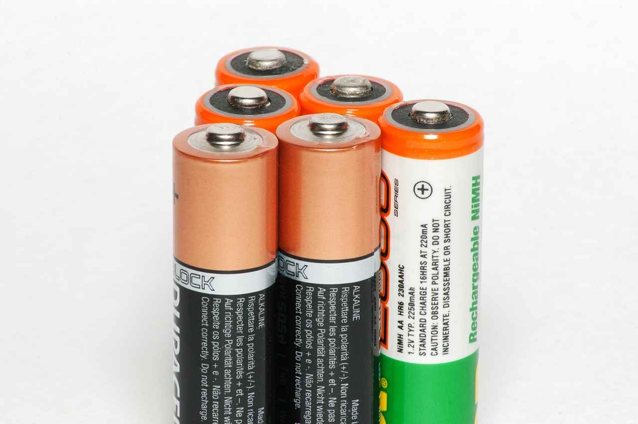 Best Vape Batteries for Mods and Pods 7 How to Properly Charge Your Vape Batteries