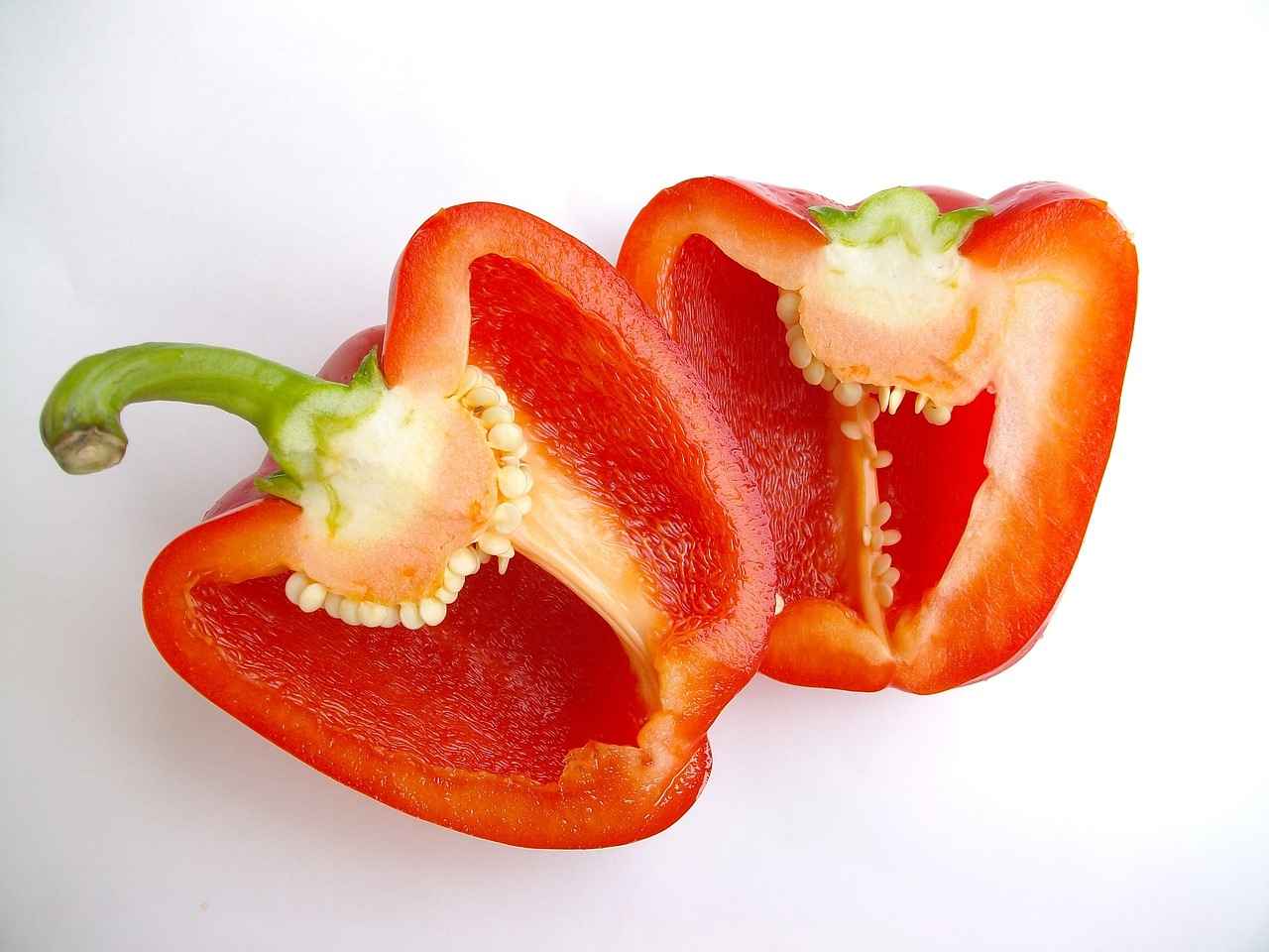 Best Vegetable Choppers for Making Healthy Salads Quickly 3 Key Features to Consider