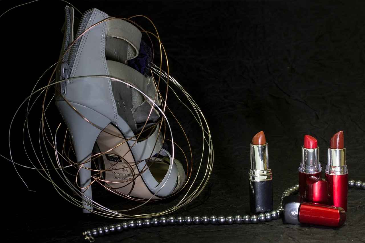 Choosing the Right Black Pearl Necklace