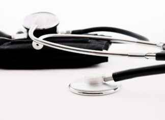 Blood Test Fasting: Can I Drink Water Beforehand? Blood Test Fasting: Can I Drink Water Beforehand?