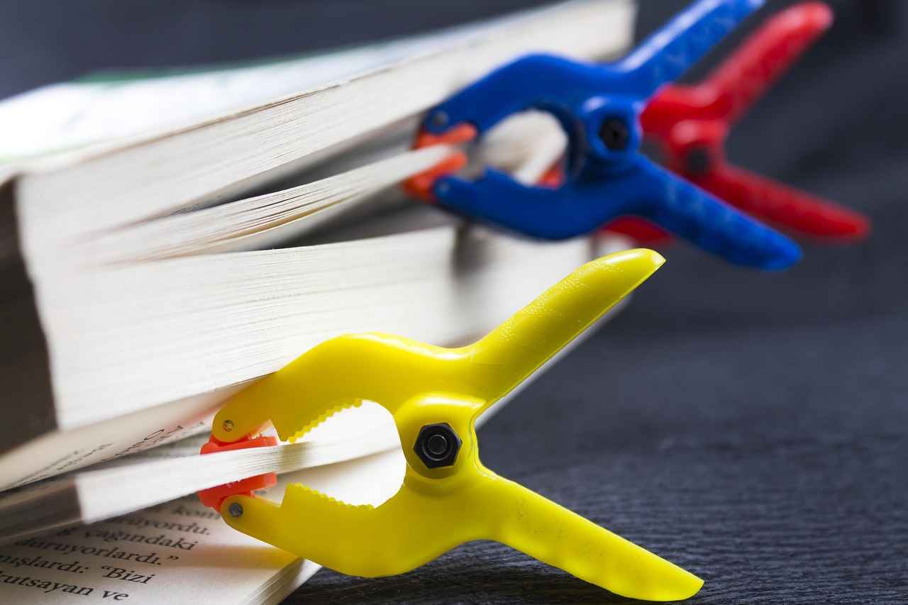 How Do Traditional Braces Work?