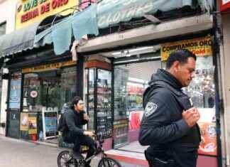 Burglars Cut Alarms and Cameras in Downtown L.A. Jewelry Heist burglars-cut-alarms-and-cameras-in-downtown-la-jewelry-heist