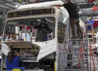 California’s Electric Vehicle Goals Hit by Trump’s Tariffs californias-electric-vehicle-goals-hit-by-trumps-tariffs