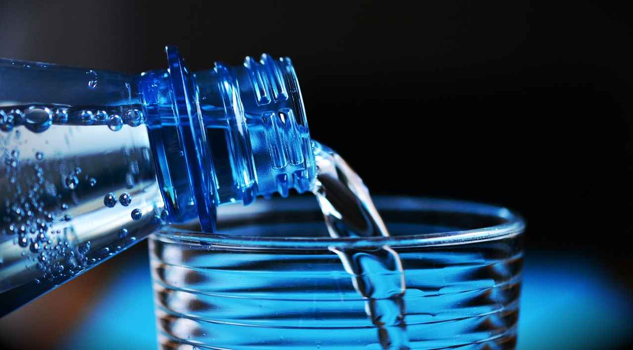 Can You Water Fast for a Week? Shocking Results Revealed 2 How Does Water Fasting Work?