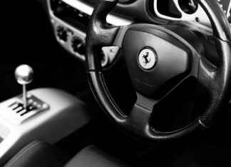 Car Charging Phone Holders: Combining Power with Convenience Car Charging Phone Holders: Combining Power with Convenience