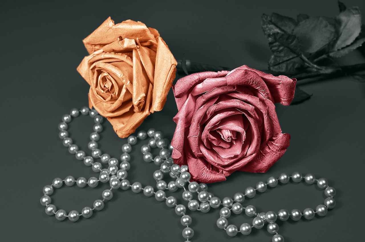 What Are the Must-Have Jewelry Pieces for 2024?