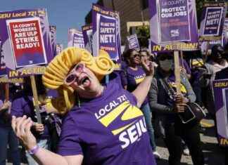 Chaos in L.A. County as Strike Begins chaos-in-la-county-as-strike-begins