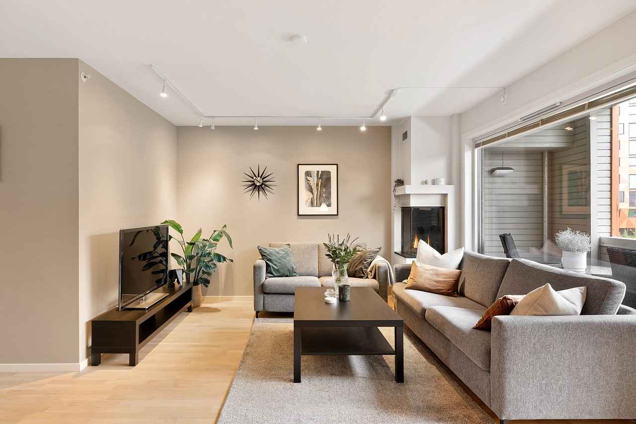 Chic & Comfortable Floor Bed Design Ideas for a Cozy Room 3 Stylish Floor Bed Design Ideas