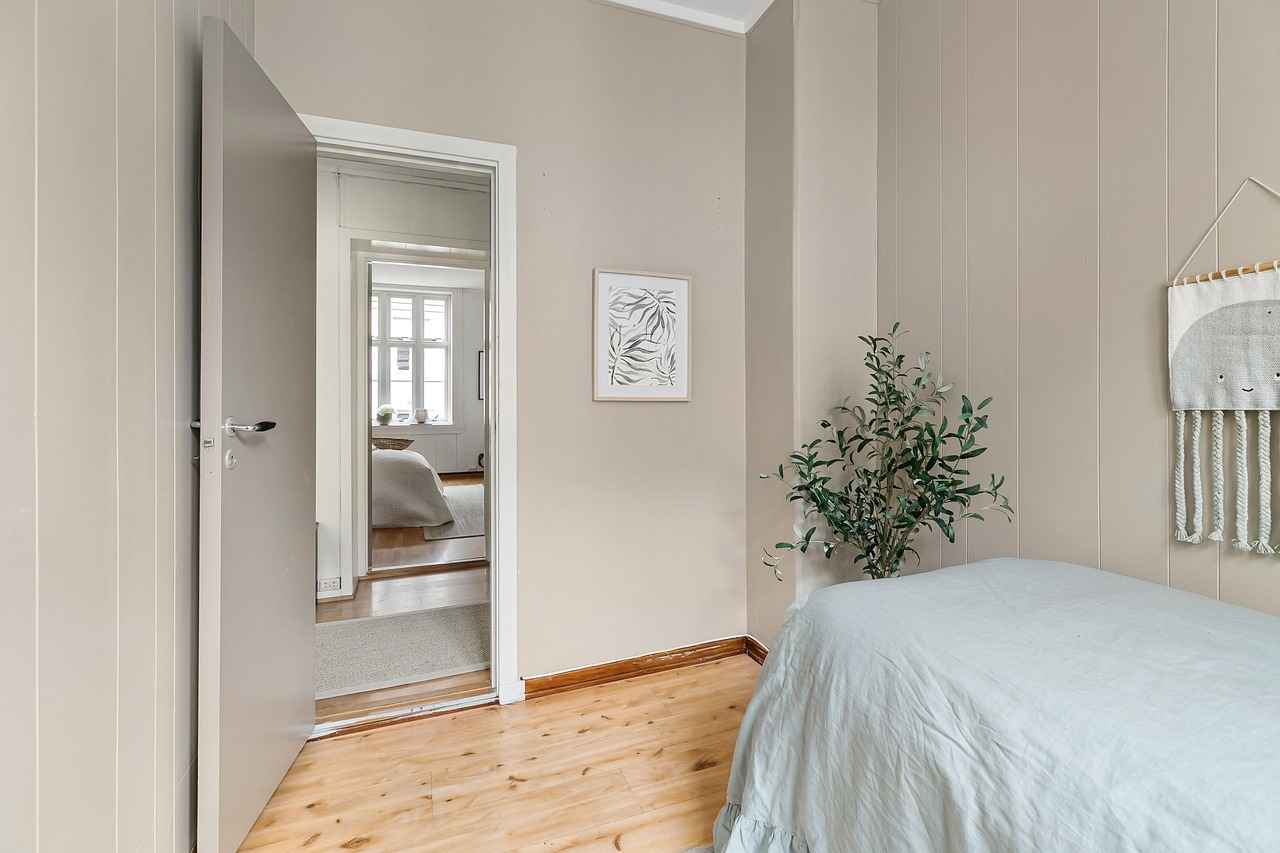 Chic & Trendy Wooden Bed Design Modern Styles for 2025 6 12. Maintenance Tips for Wooden Beds