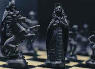 Chicago Blackhawks vs. Colorado Avalanche: Player Stats and Highlights Chicago Blackhawks vs. Colorado Avalanche: Player Stats and Highlights