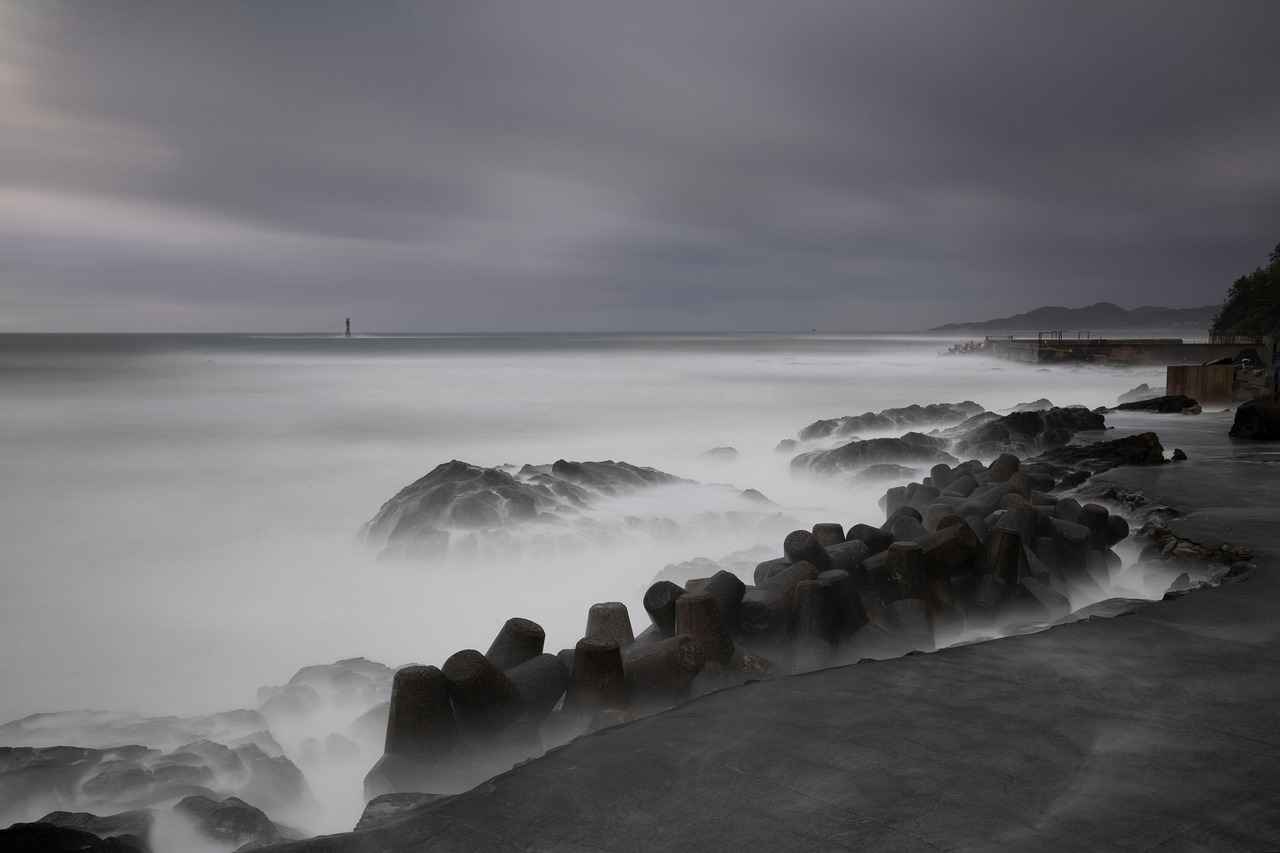 Discovering Structures with Chunkbase