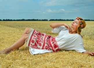 Custom Printed Shirts for Your Business: Why You Need Them Custom Printed Shirts for Your Business: Why You Need Them