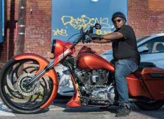 Custom T-Shirts for the Holidays: Fun and Festive Designs to Try Custom T-Shirts for the Holidays: Fun and Festive Designs to Try