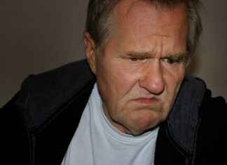 Custom T-Shirts with Photos: How to Design Your Own Custom T-Shirt Today Custom T-Shirts with Photos: How to Design Your Own Custom T-Shirt Today