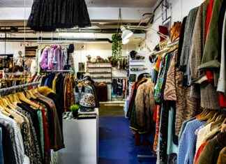 Custom T-Shirts with Your Logo: How to Make a Lasting Impression Custom T-Shirts with Your Logo: How to Make a Lasting Impression