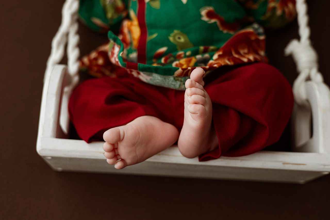 Cute and Cozy Baby Bed Set Design Inspirations for Nurseries 2 Color Palettes That Create a Calm Environment