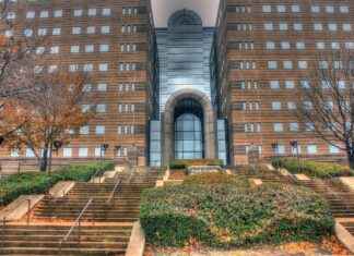 Dallas Mavericks vs. San Antonio Spurs: Player Stats and Insights Dallas Mavericks vs. San Antonio Spurs: Player Stats and Insights