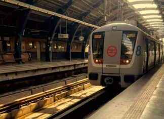 Delhi Metro Extends Last Train Timings for IPL at Arun Jaitley Stadium delhi-metro-extends-last-train-timings-for-pl-at-arun-jaitley-stadium