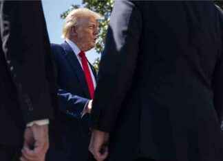 Did Trump and Allies Insider Trade on Tariffs? did-trump-and-allies-nsider-trade-on-tariffs