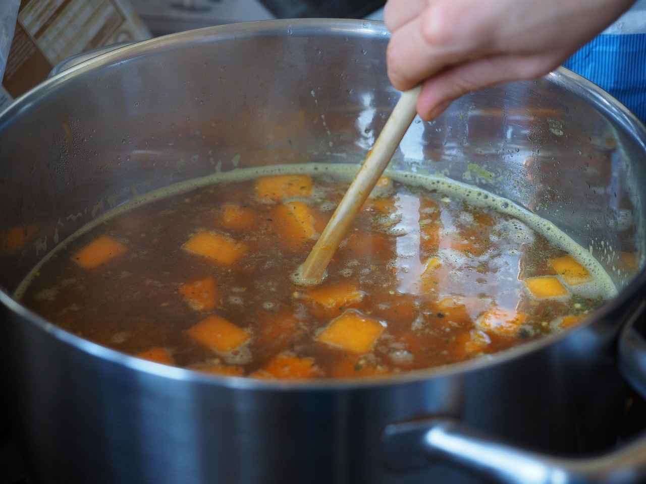 Discover the Top Vegetable Choppers for Perfect Slices Every Time 2 Types of Vegetable Choppers