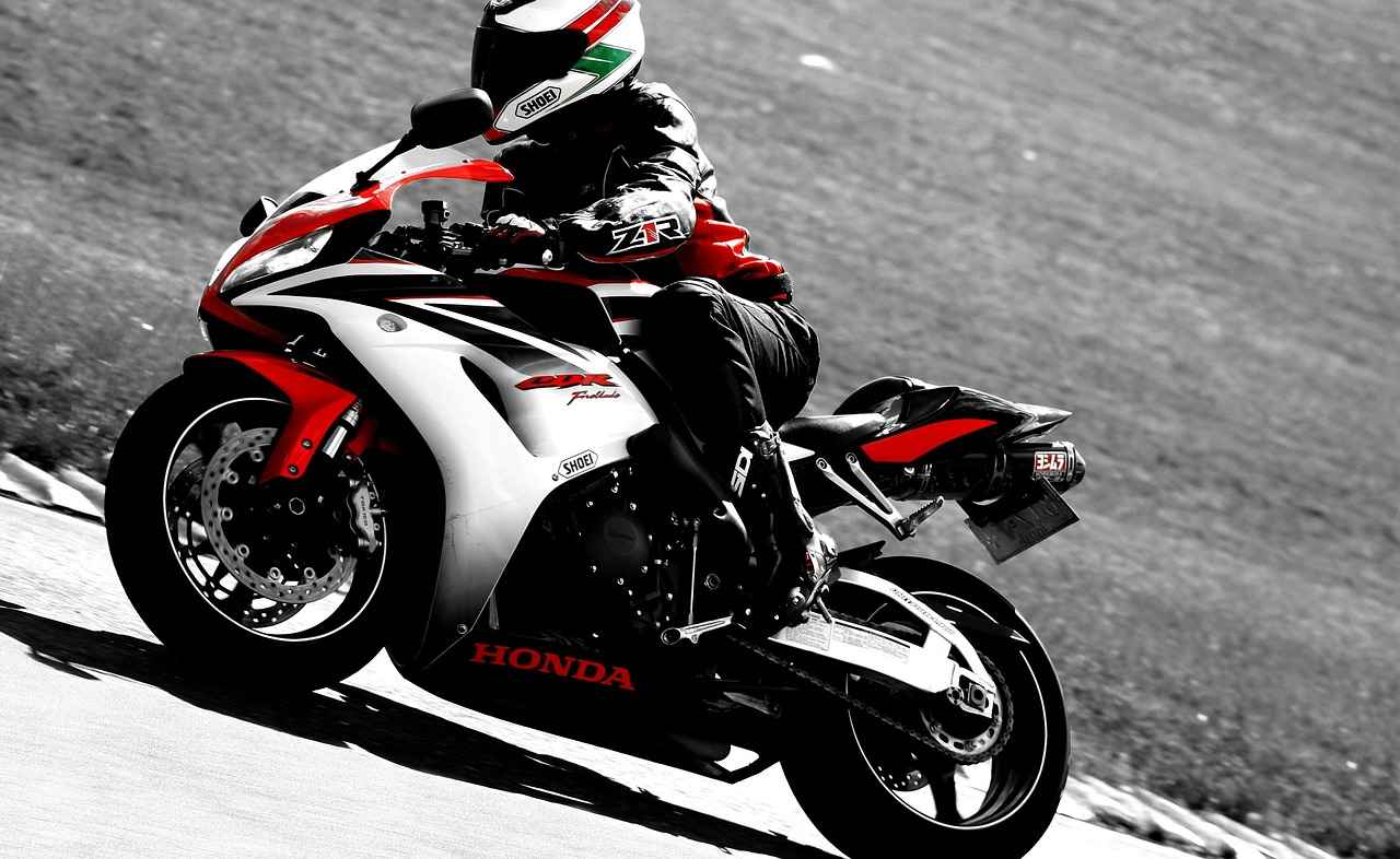 Does the 2012 Honda Accord Have Bluetooth? 4 Does the 2012 Honda Accord Support Bluetooth Audio Streaming?