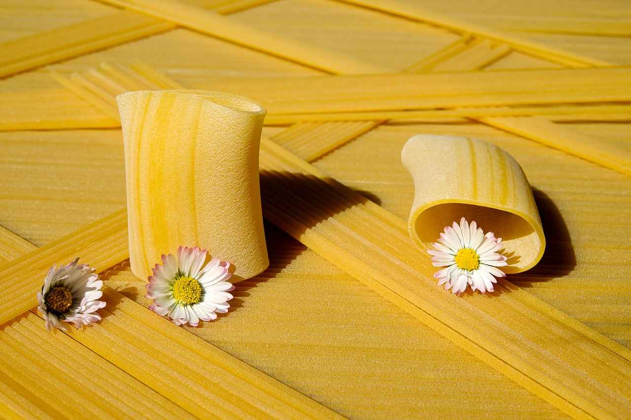 Foods That Hydrate and Support Menstrual Health