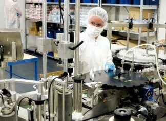 Does Vaping Help You Quit Smoking? Expert Insights Does Vaping Help You Quit Smoking? Expert Insights